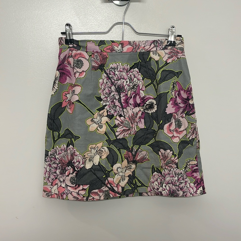 River Island floral Skirt UK size 8 US size 4